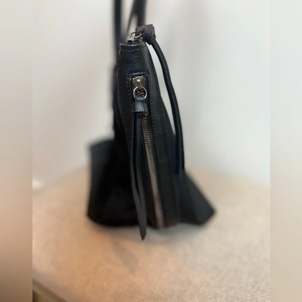 Botkier New York Bond Travel Tote
Bag Black - Picture 7 of 14